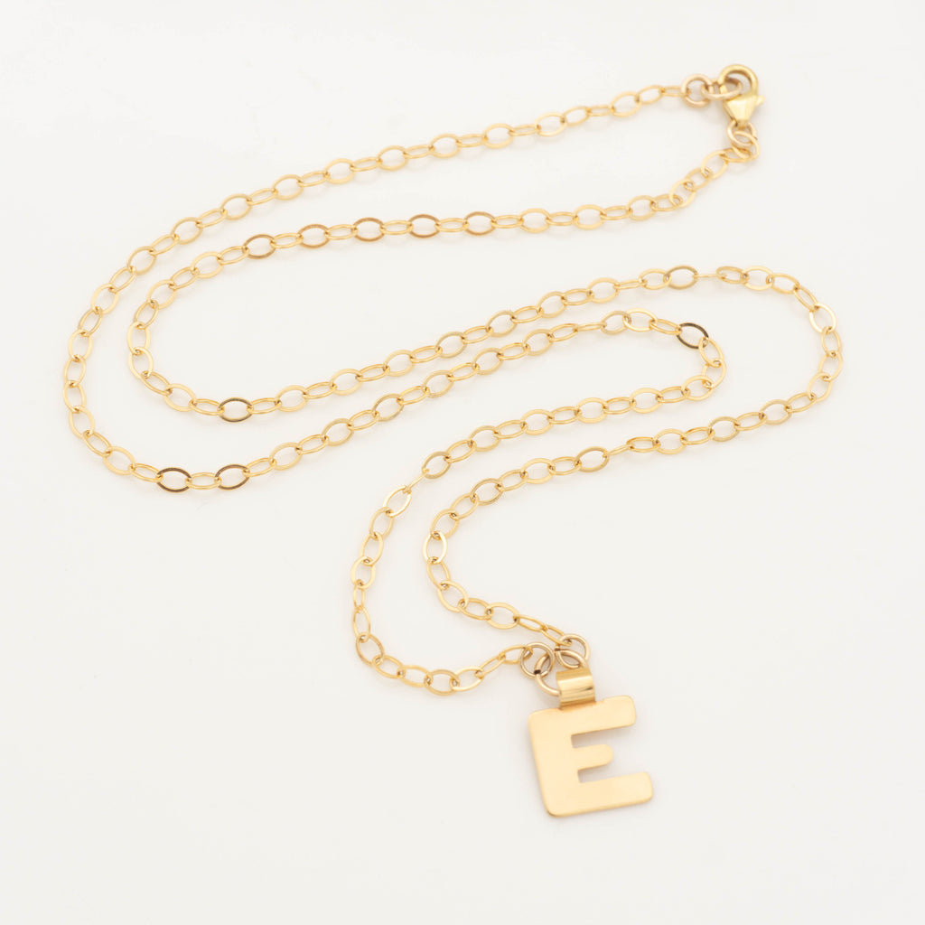 Gold initial necklace letter E