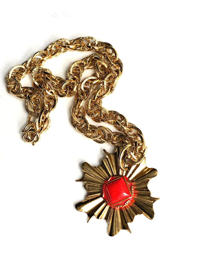 Vintage Button Jewelry / Antique Button Jewelry / Gold chunky chain necklace with starburst pendant